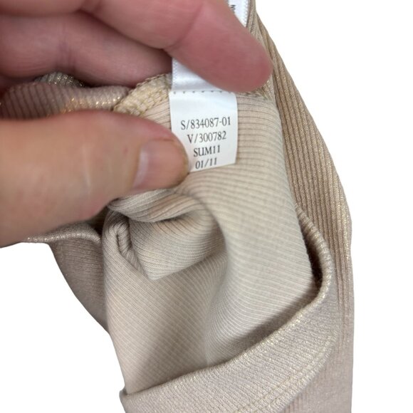 Gap favorite tank top, size Medium, sparkly, summer, beach, vacation, NWT - Picture 10 of 10